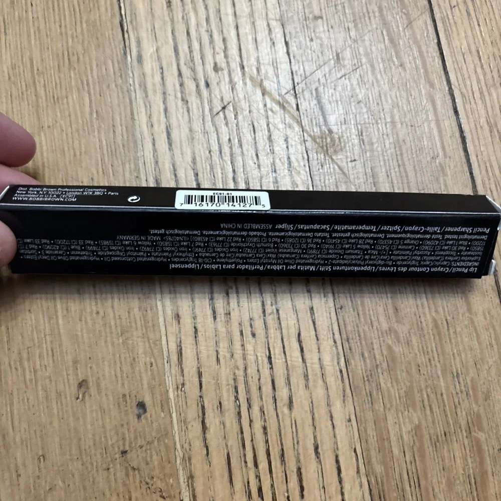 Bobbi Brown Pale Pink Lip Liner Lip Pencil .04oz/1.15g Sharpener New